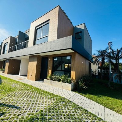 Casa Residencial com 122m², 3 quartos, 1 suíte, 1 garagem, no bairro Campeche em Florianópolis