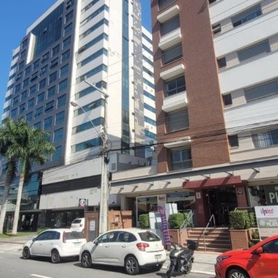 Loja com 44m², no bairro Trindade em Florianópolis