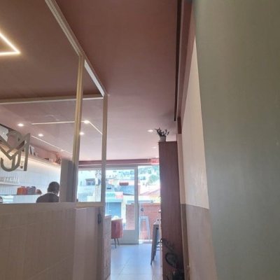 Loja com 44m², no bairro Trindade em Florianópolis