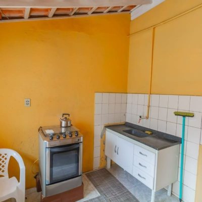 Casa Residencial com 75m², 3 quartos, 1 suíte, 4 garagens, no bairro Saco Dos Limões em Florianópolis