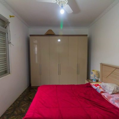 Casa Residencial com 75m², 3 quartos, 1 suíte, 4 garagens, no bairro Saco Dos Limões em Florianópolis
