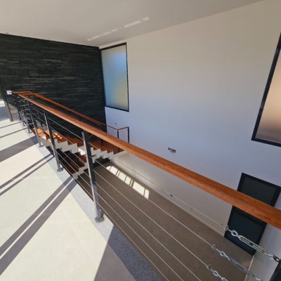 Casa em Condomínio com 322m², 4 quartos, 4 suítes, 2 garagens, no bairro Ribeirão Da Ilha em Florianópolis