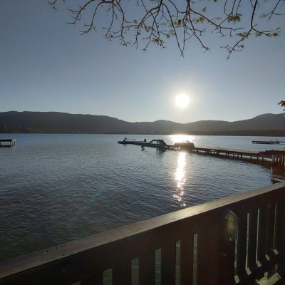 Casa Residencial com 200m², 5 quartos, 1 suíte, 3 garagens, no bairro Lagoa Da Conceição em Florianópolis