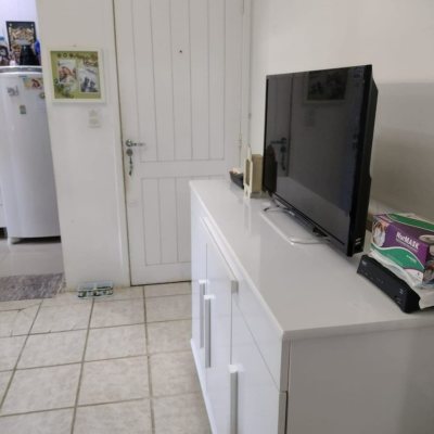 Apartamentos com 40m², 1 quarto, 1 garagem, no bairro Saco Dos Limões em Florianópolis