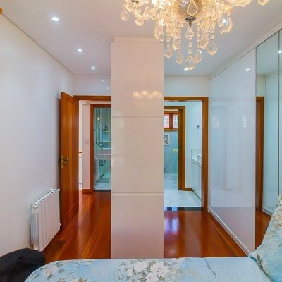 Casa Residencial com 522m², 4 quartos, 3 suítes, 4 garagens, no bairro Itacorubi em Florianópolis