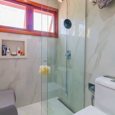 Casa Residencial com 522m², 4 quartos, 3 suítes, 4 garagens, no bairro Itacorubi em Florianópolis