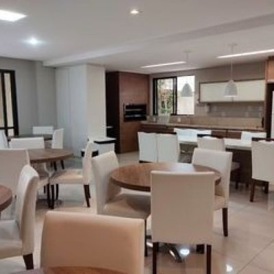 Apartamentos com 134m², 3 quartos, 1 suíte, 1 garagem, no bairro Agronômica em Florianópolis