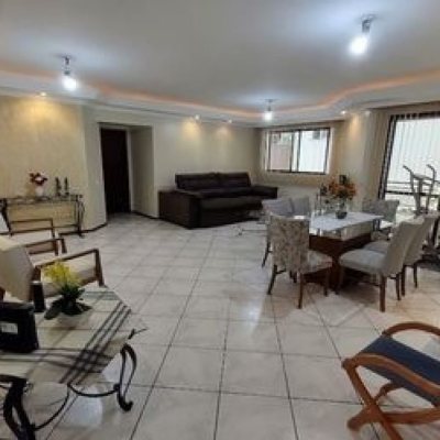 Apartamentos com 134m², 3 quartos, 1 suíte, 1 garagem, no bairro Agronômica em Florianópolis
