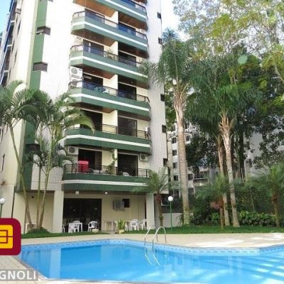 Apartamentos com 134m², 3 quartos, 1 suíte, 1 garagem, no bairro Agronômica em Florianópolis