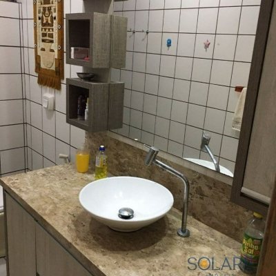 Casa Residencial com 390m², 6 quartos, 1 suíte, 10 garagens, no bairro Campeche em Florianópolis