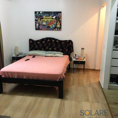 Casa Residencial com 390m², 6 quartos, 1 suíte, 10 garagens, no bairro Campeche em Florianópolis