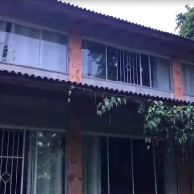 Casa Residencial com 390m², 6 quartos, 1 suíte, 10 garagens, no bairro Campeche em Florianópolis