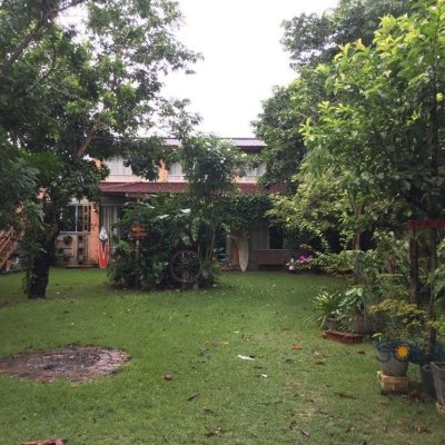 Casa Residencial com 390m², 6 quartos, 1 suíte, 10 garagens, no bairro Campeche em Florianópolis