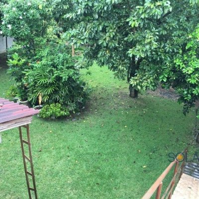 Casa Residencial com 390m², 6 quartos, 1 suíte, 10 garagens, no bairro Campeche em Florianópolis