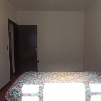 Casa Residencial com 170m², 4 quartos, 2 suítes, 3 garagens, no bairro Pantanal em Florianópolis