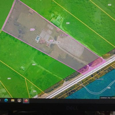 Terreno Comercial/Residencial com 35000m², no bairro Ratones em Florianópolis