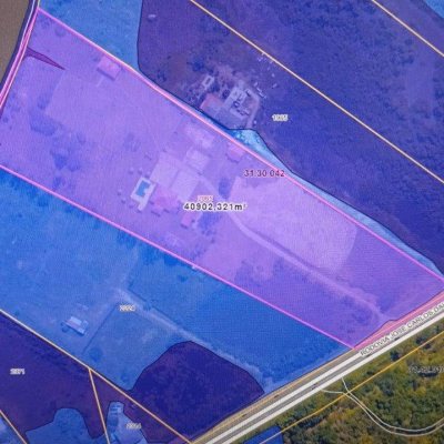 Terreno Comercial/Residencial com 35000m², no bairro Ratones em Florianópolis