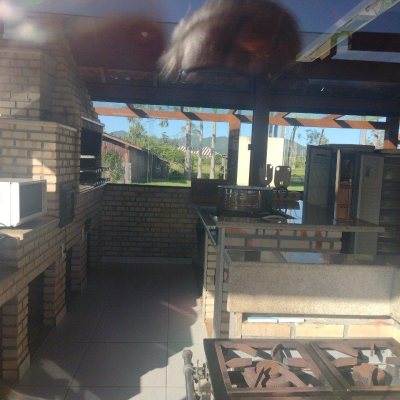 Terreno Comercial/Residencial com 35000m², no bairro Ratones em Florianópolis