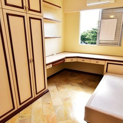 Apartamentos com 143m², 4 quartos, 1 suíte, 3 garagens, no bairro Balneário em Florianópolis