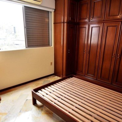 Apartamentos com 143m², 4 quartos, 1 suíte, 3 garagens, no bairro Balneário em Florianópolis