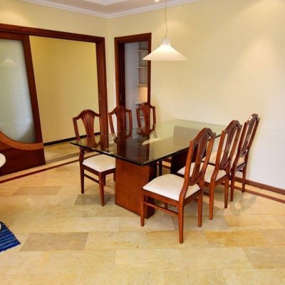 Apartamentos com 143m², 4 quartos, 1 suíte, 3 garagens, no bairro Balneário em Florianópolis