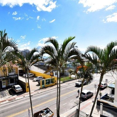 Apartamentos com 143m², 4 quartos, 1 suíte, 3 garagens, no bairro Balneário em Florianópolis