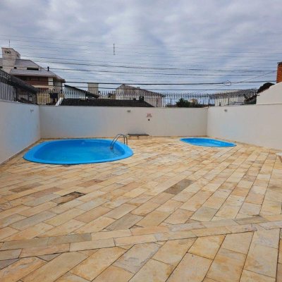 Apartamentos com 143m², 4 quartos, 1 suíte, 3 garagens, no bairro Balneário em Florianópolis