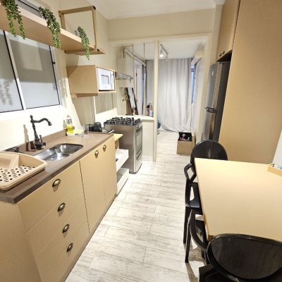 Apartamentos com 99m², 3 quartos, no bairro Centro em Florianópolis