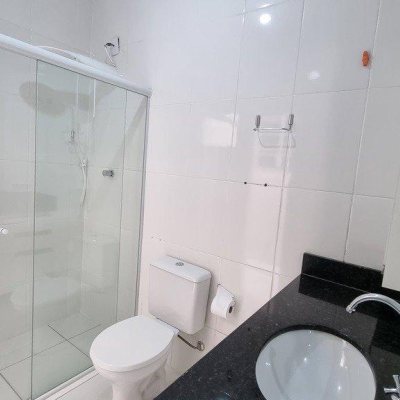 Casa Residencial com 93m², 3 quartos, 2 garagens, no bairro Trindade em Florianópolis