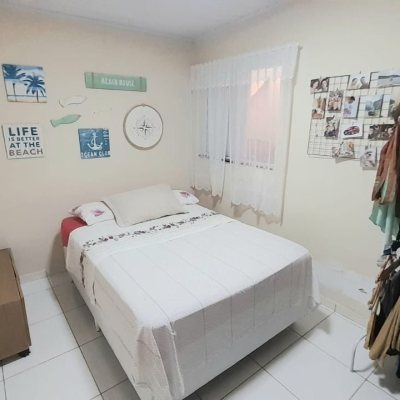 Casa Residencial com 93m², 3 quartos, 2 garagens, no bairro Trindade em Florianópolis