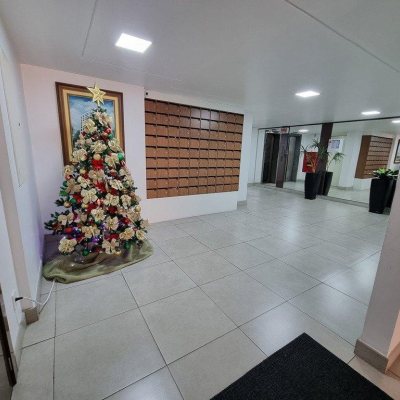 Sala com 32m², no bairro Centro em Florianópolis