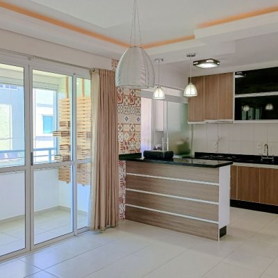 Cobertura com 205m², 3 quartos, 1 suíte, 2 garagens, no bairro Ingleses em Florianópolis