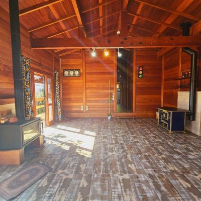 Casa Residencial com 209m², 4 quartos, 1 suíte, 4 garagens, no bairro Campeche em Florianópolis