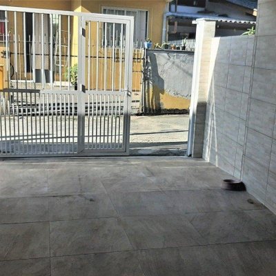 Casa Residencial com 68m², 3 quartos, 1 garagem, no bairro Ponte Do Imaruim em Palhoça