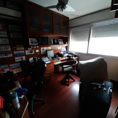 Cobertura com 514m², 4 quartos, 2 suítes, 3 garagens, no bairro Centro em Florianópolis