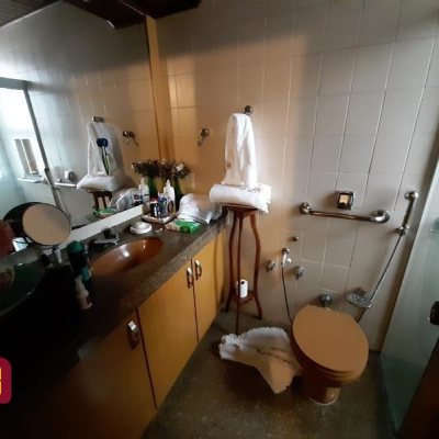 Cobertura com 514m², 4 quartos, 2 suítes, 3 garagens, no bairro Centro em Florianópolis