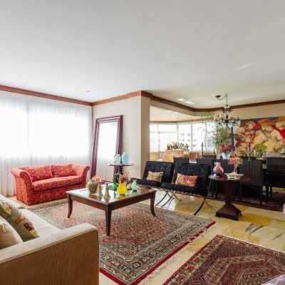 Cobertura com 514m², 4 quartos, 2 suítes, 3 garagens, no bairro Centro em Florianópolis