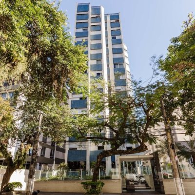 Cobertura com 514m², 4 quartos, 2 suítes, 3 garagens, no bairro Centro em Florianópolis