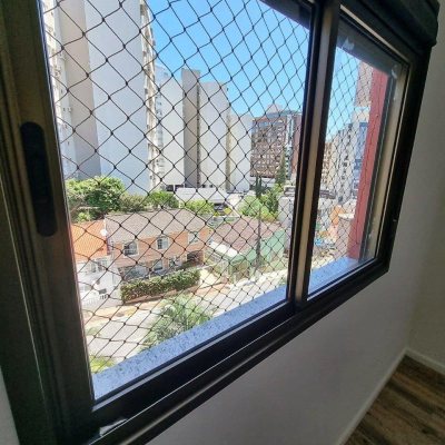 Apartamentos com 93m², 3 quartos, 1 suíte, 1 garagem, no bairro Centro em Florianópolis
