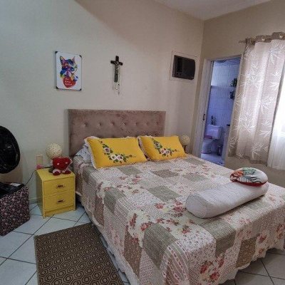 Apartamentos com 77m², 2 quartos, 1 suíte, 2 garagens, no bairro Santinho em Florianópolis