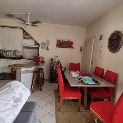 Apartamentos com 77m², 2 quartos, 1 suíte, 2 garagens, no bairro Santinho em Florianópolis