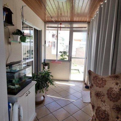Apartamentos com 77m², 2 quartos, 1 suíte, 2 garagens, no bairro Santinho em Florianópolis