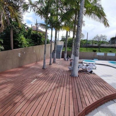 Apartamentos com 77m², 2 quartos, 1 suíte, 2 garagens, no bairro Santinho em Florianópolis