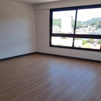 Apartamentos com 81m², 2 quartos, 1 suíte, 2 garagens, no bairro Saco Dos Limões em Florianópolis