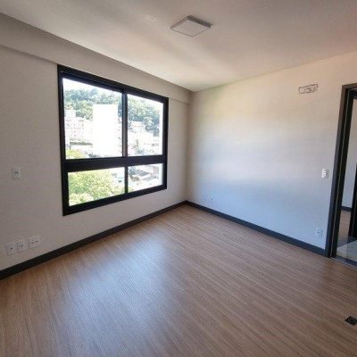 Apartamentos com 81m², 2 quartos, 1 suíte, 2 garagens, no bairro Saco Dos Limões em Florianópolis