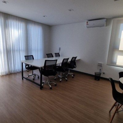 Apartamentos com 81m², 2 quartos, 1 suíte, 2 garagens, no bairro Saco Dos Limões em Florianópolis