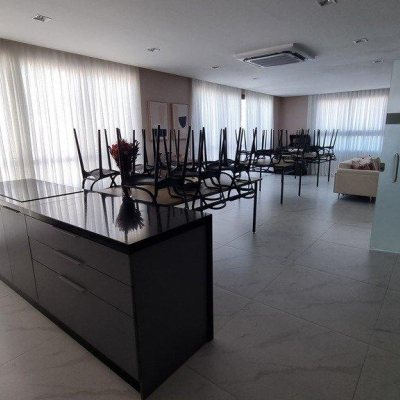 Apartamentos com 81m², 2 quartos, 1 suíte, 2 garagens, no bairro Saco Dos Limões em Florianópolis