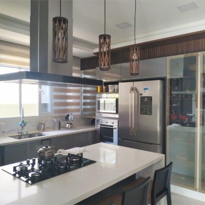 Casa em Condomínio com 393m², 4 quartos, 4 suítes, 2 garagens, no bairro Santa Mônica em Florianópolis