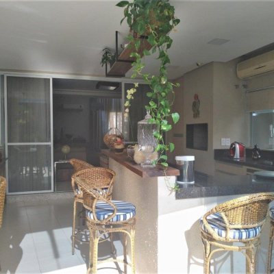 Casa em Condomínio com 393m², 4 quartos, 4 suítes, 2 garagens, no bairro Santa Mônica em Florianópolis