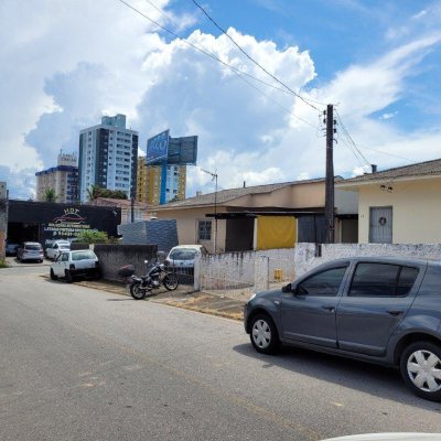 Terreno Comercial/Residencial com 660m², no bairro Campinas em São José